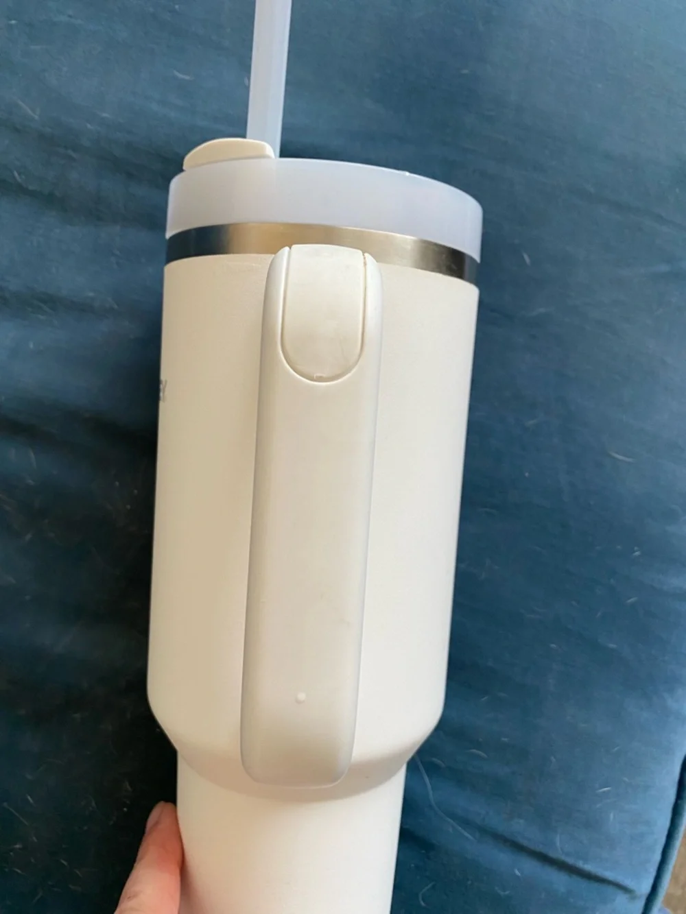 Stanley 40 oz White Travel Tumbler with Handle and Straw - Picture 3 of 8